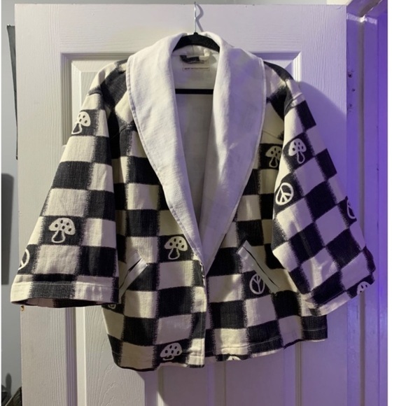 UO Rei Wide Sleeve Wrap Jacket Peace Mushroom Sign - Picture 7 of 8